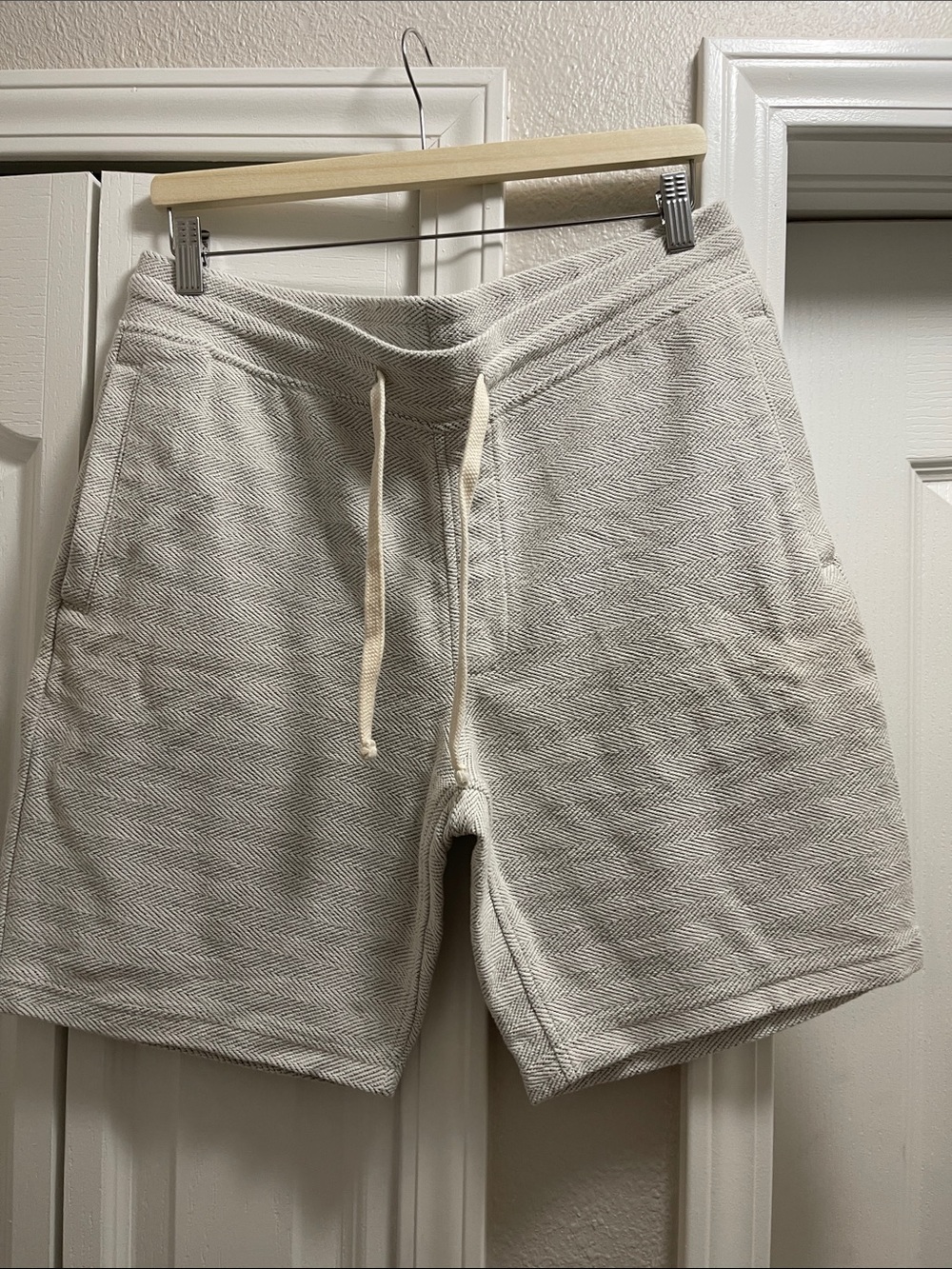 Goodfellow & Co Cream Herringbone Drawstring Athletic Shorts